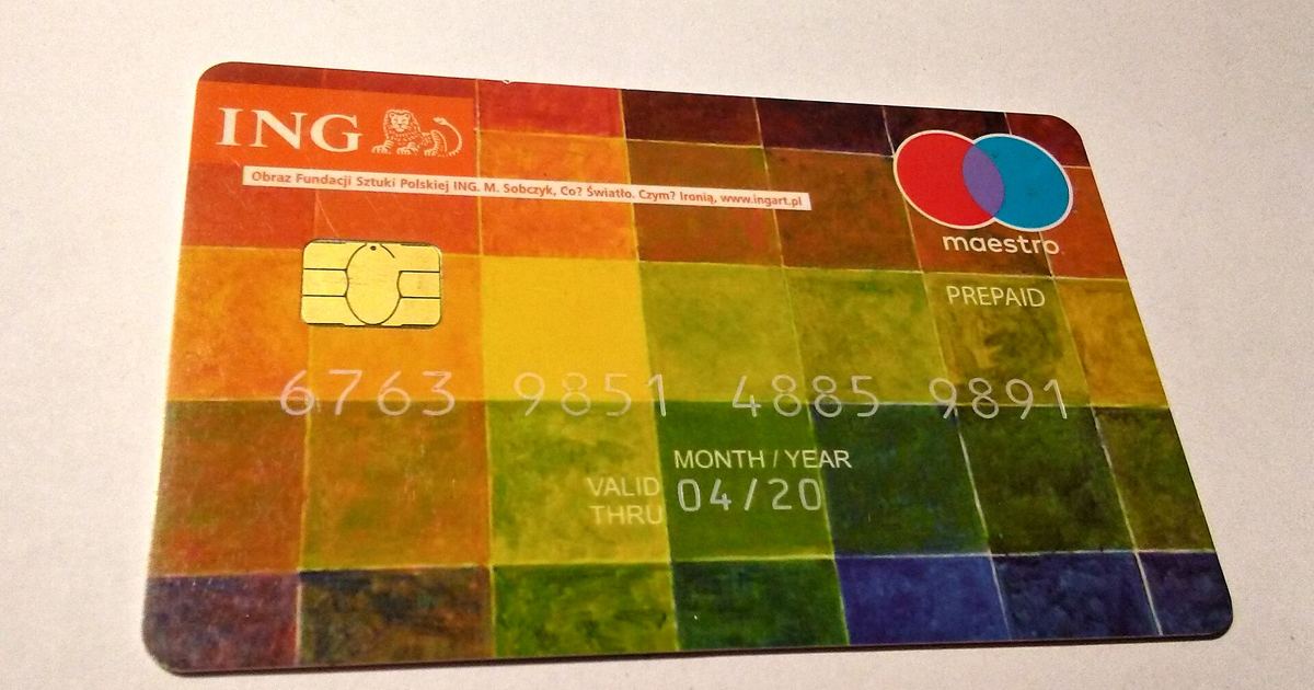 How to Shop for and Buy a Prepaid Card